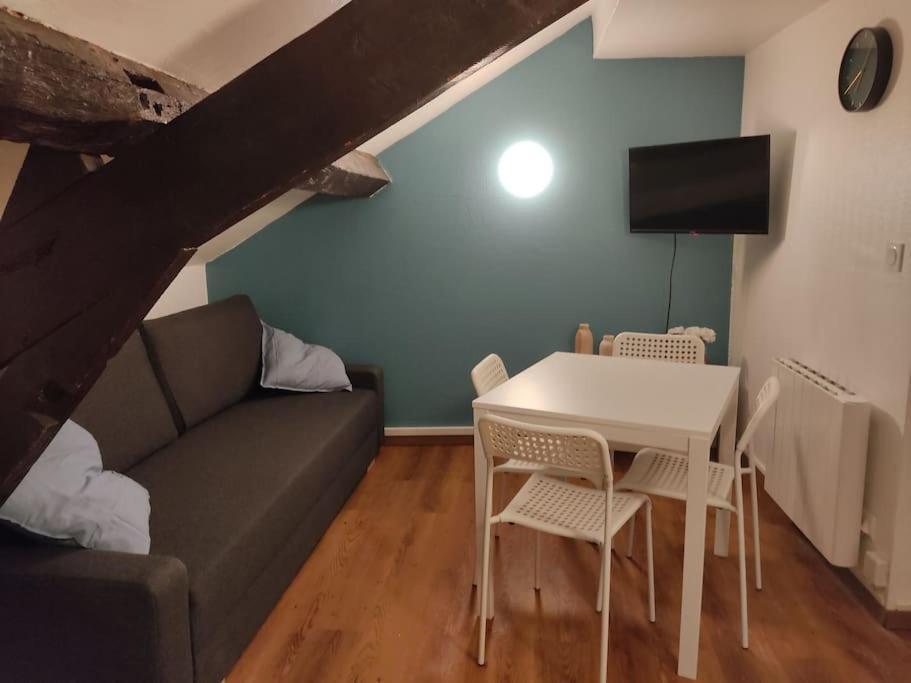 Studio Remois - Wifi/Netflix Reims Extérieur photo